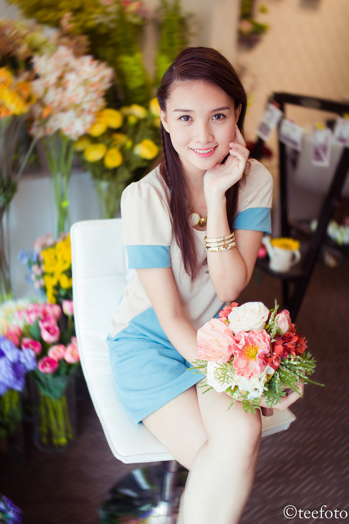 欧美处女摘花