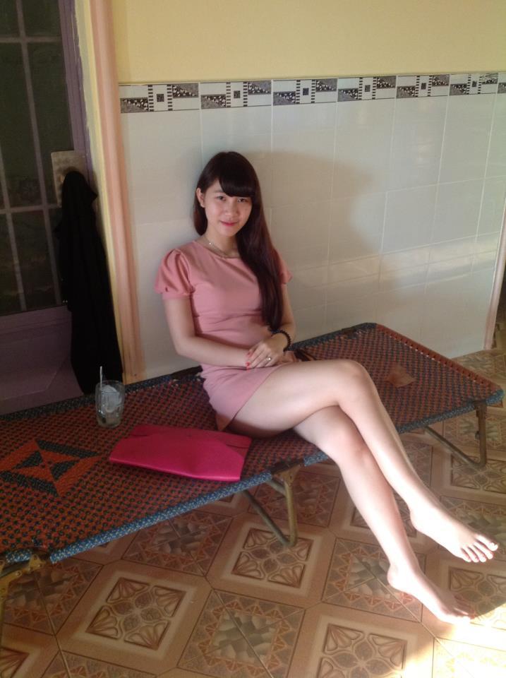 美女被男人扒开腿猛免费