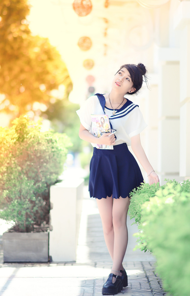 漂亮女房东满足了我