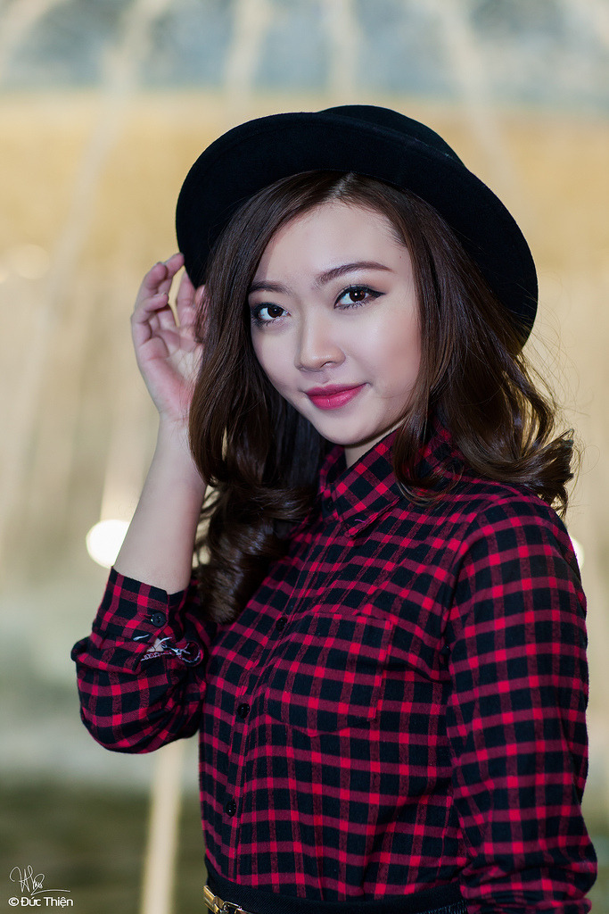 伊东静香